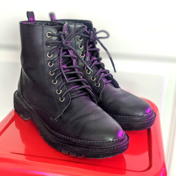 Steve Madden - Combat Boots - Picture 1 of 5